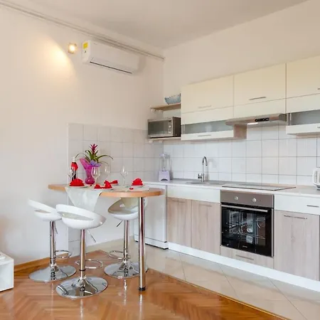 Apartment Nostress Žrnovnica