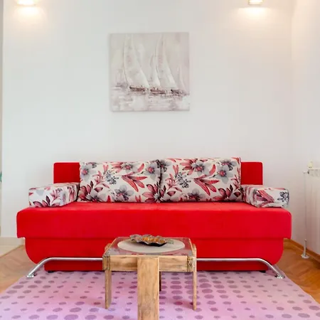 Apartament Nostress *