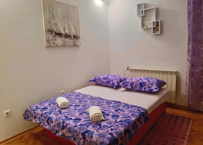 Apartman Nostress *